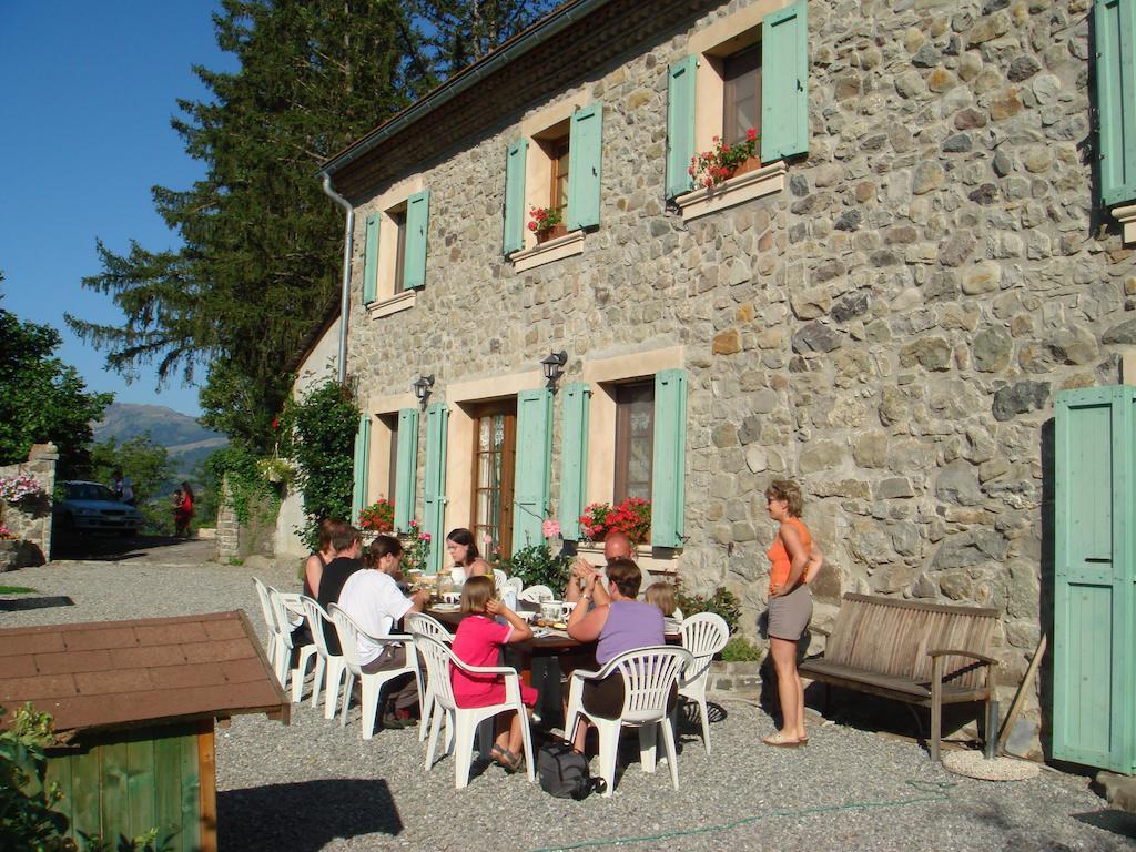 Les Chemins Verts Buissard Exterior photo