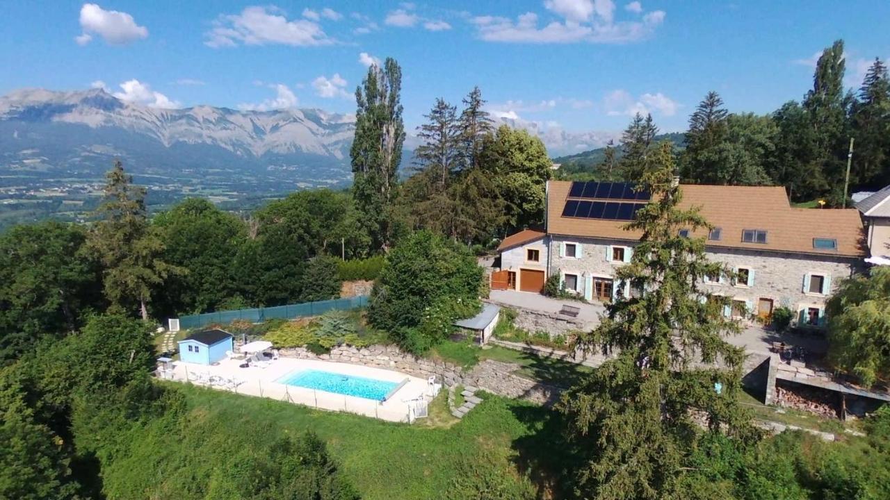 Les Chemins Verts Buissard Exterior photo